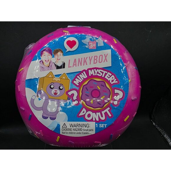 Lankybox Mini Mystery Donut Surprise Set Toy Figures Squishy & Stickers 3+ Age - Picture 2 of 4